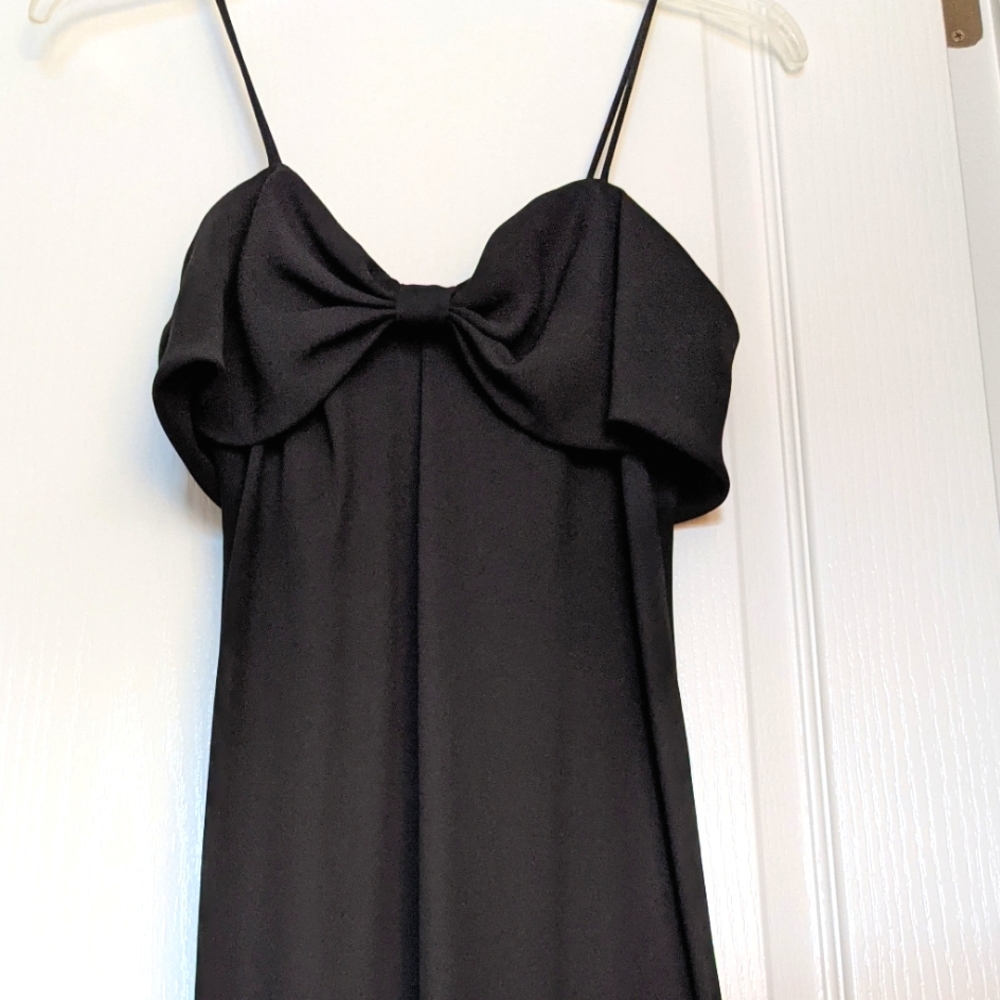 Black Glamour Flowing Gown- Size 10